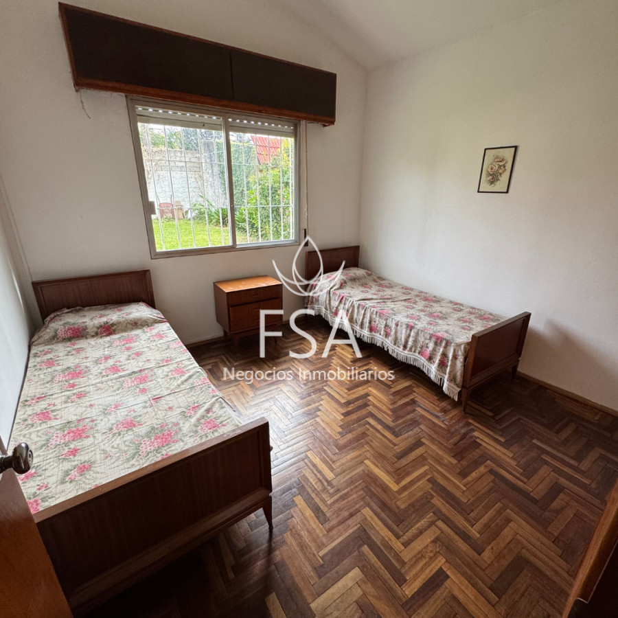 Casa ID.294 - Venta Casa 2 Dormitorios Garage Parrillero Jardín Amueblada Pinares de Atlántida Canelones G