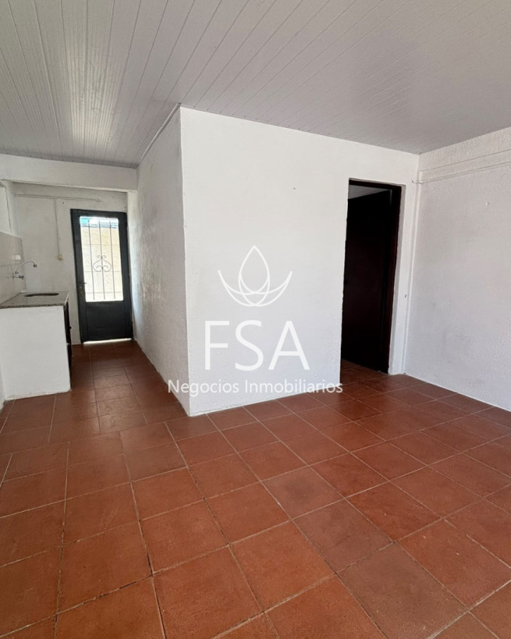Casa ID.534 - Alquiler Apartamento 1 Dormitorio 1 baño Patio Sobre Interbalnearia Sur El Pinar F