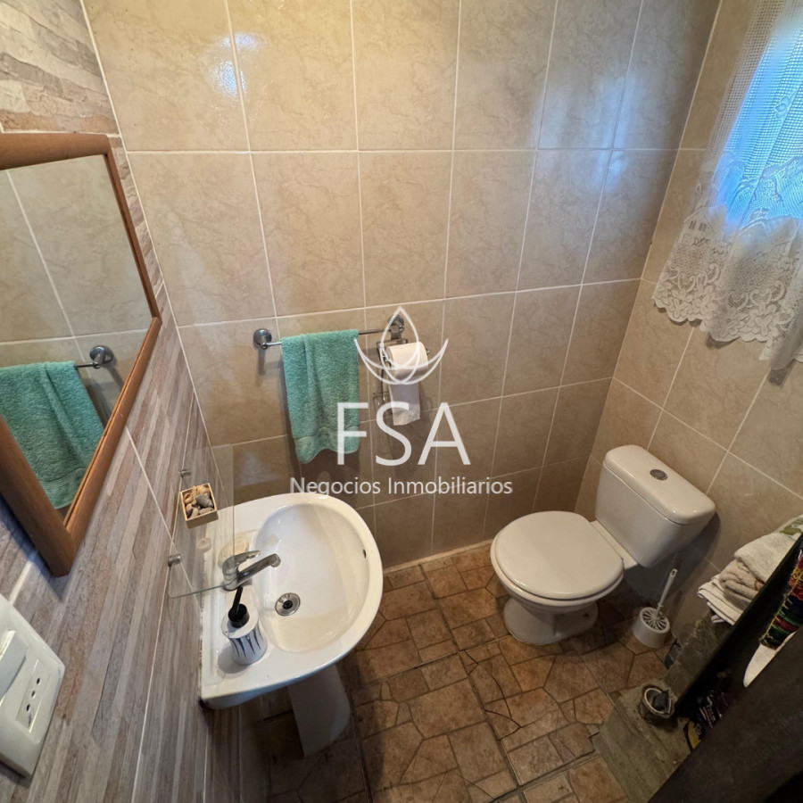 Casa ID.345 - Venta Casa 3 Dormitorios Piscina Climatizada Garaje Lagomar Norte Ciudad de la Costa Canelones F