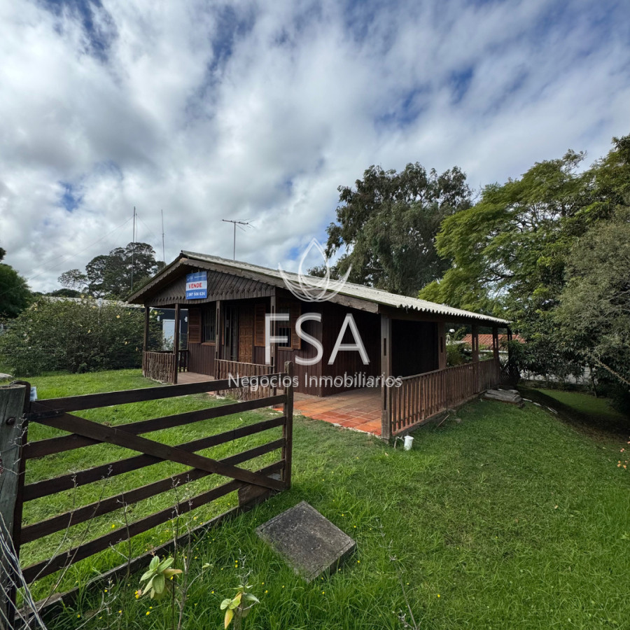 Casa ID.267 - Venta Cabaña 2 Dormitorios, Cochera para 2 autos, Parrillero Playa Hermosa Maldonado G