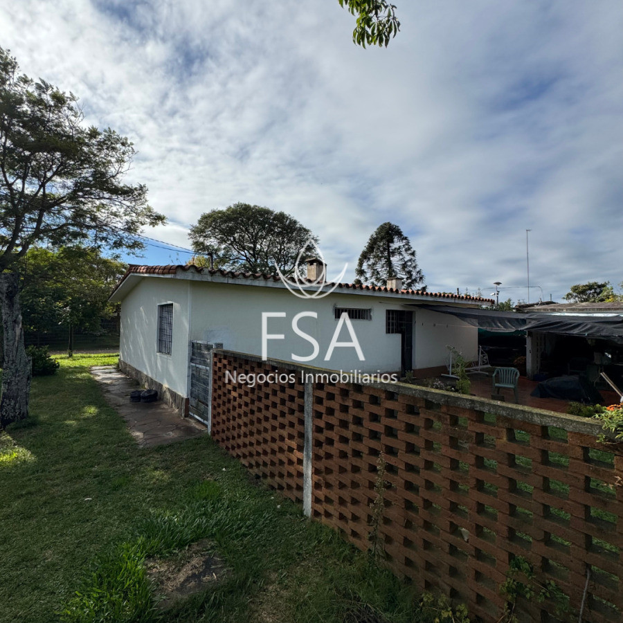 Casa ID.239 - Venta Casa 3 Dormitorios Barbacoa Garage Las Toscas Canelones G