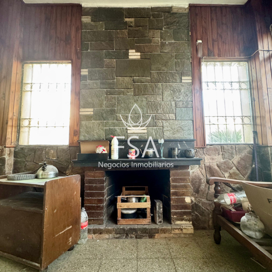 Casa ID.378 - Venta Casa 2 Dormitorios Garage Fondo Parrillero Brazo Oriental Montevideo G