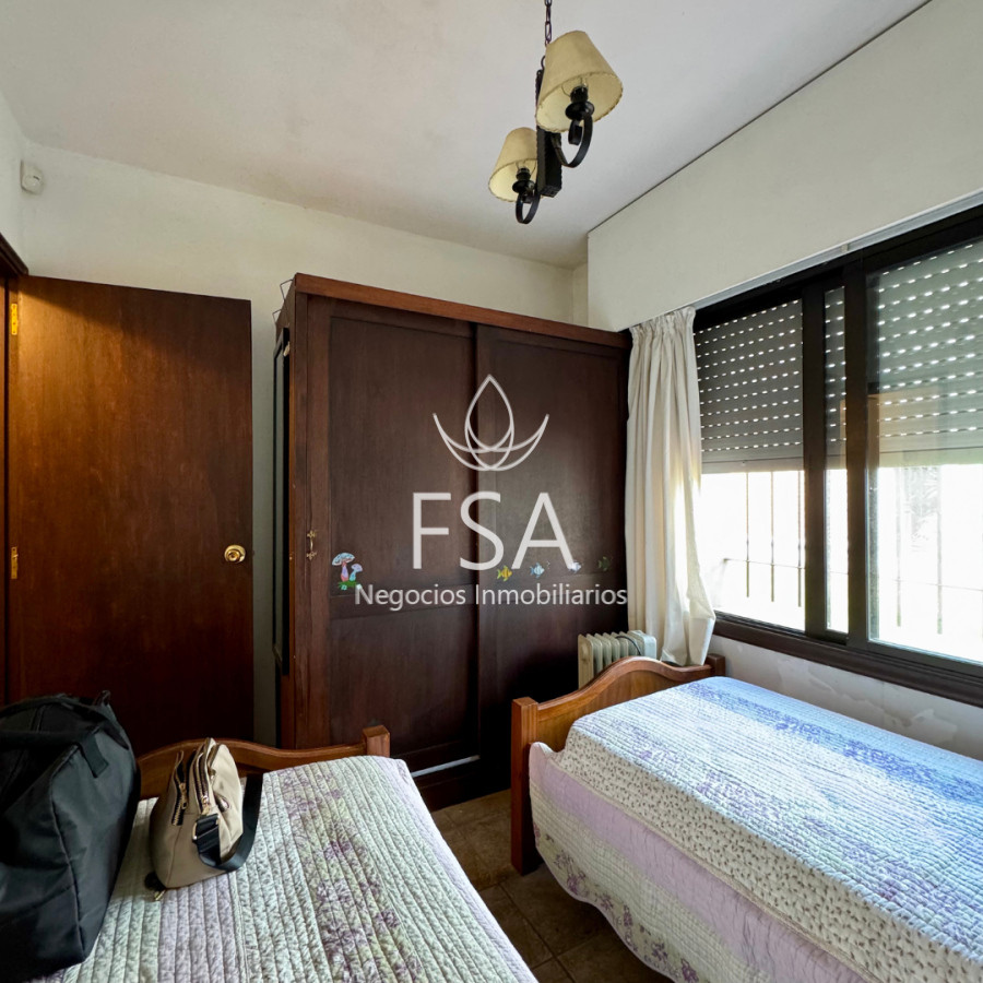 Casa ID.348 - Venta Casa + Apto 3 Dormitorios Barbacoa Piscina Villa Argentina Canelones G