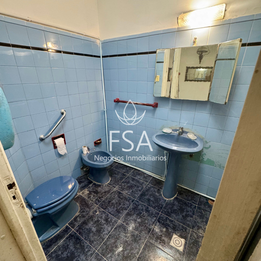 Casa ID.378 - Venta Casa 2 Dormitorios Garage Fondo Parrillero Brazo Oriental Montevideo G