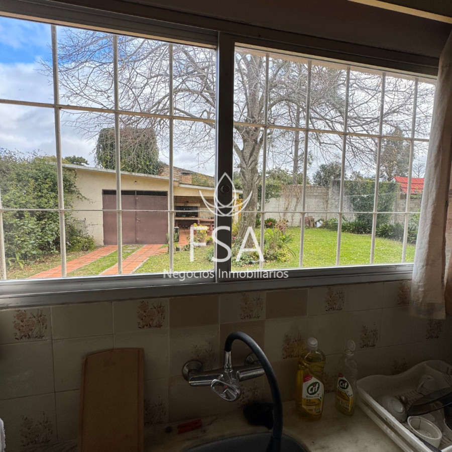 Casa ID.294 - Venta Casa 2 Dormitorios Garage Parrillero Jardín Amueblada Pinares de Atlántida Canelones G