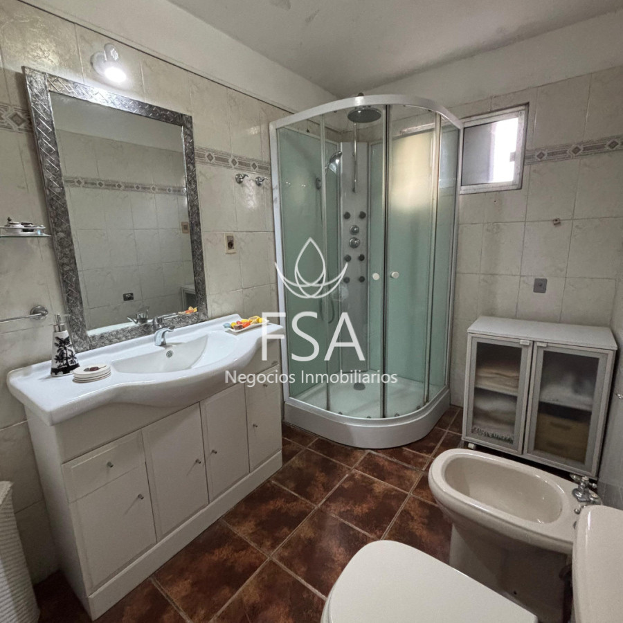 Casa ID.345 - Venta Casa 3 Dormitorios Piscina Climatizada Garaje Lagomar Norte Ciudad de la Costa Canelones F