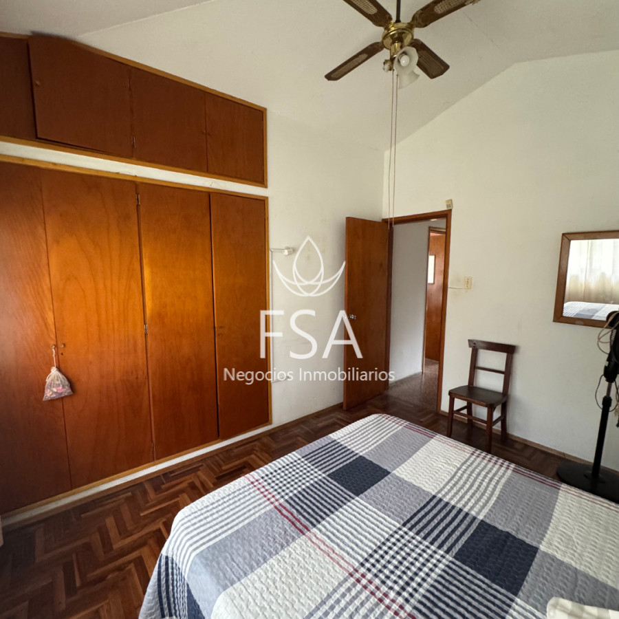 Casa ID.294 - Venta Casa 2 Dormitorios Garage Parrillero Jardín Amueblada Pinares de Atlántida Canelones G