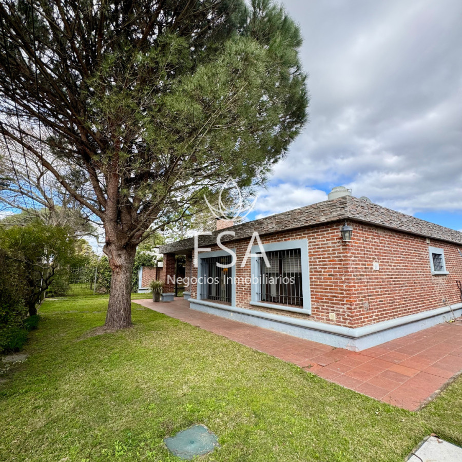 Casa ID.348 - Venta Casa + Apto 3 Dormitorios Barbacoa Piscina Villa Argentina Canelones G