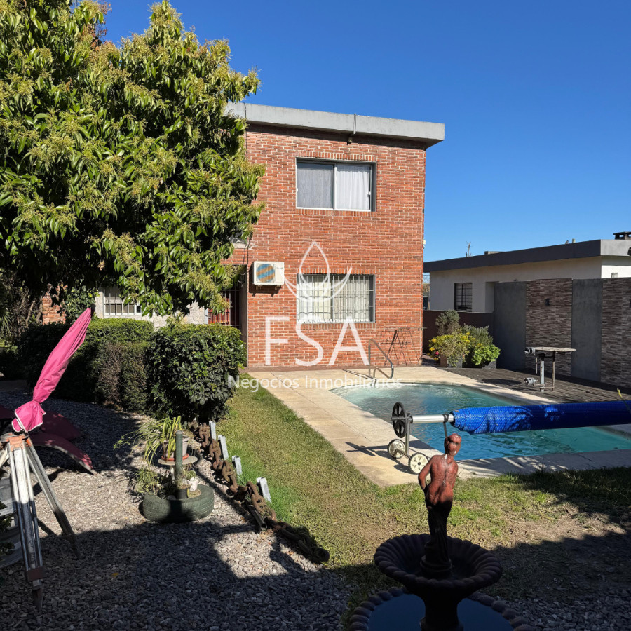 Casa ID.344 - Venta Casa 3 Dormitorios Piscina Climatizada Garage Barbacoa Solymar Ciudad de la costa Canelones G