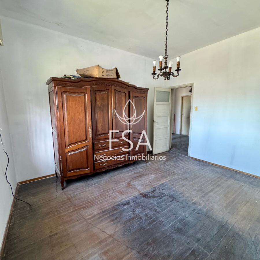 Casa ID.378 - Venta Casa 2 Dormitorios Garage Fondo Parrillero Brazo Oriental Montevideo G