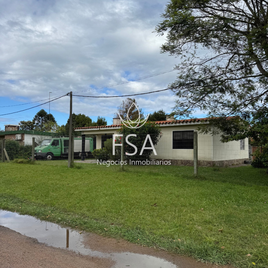 Casa ID.239 - Venta Casa 3 Dormitorios Barbacoa Garage Las Toscas Canelones G