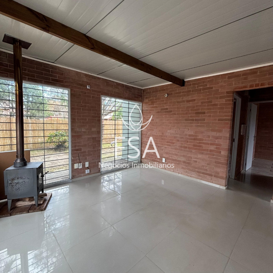 Casa ID.293 - Alquiler Casa Esquina 2 Dormitorios Cerco Perimetral Solymar Sur Canelones F