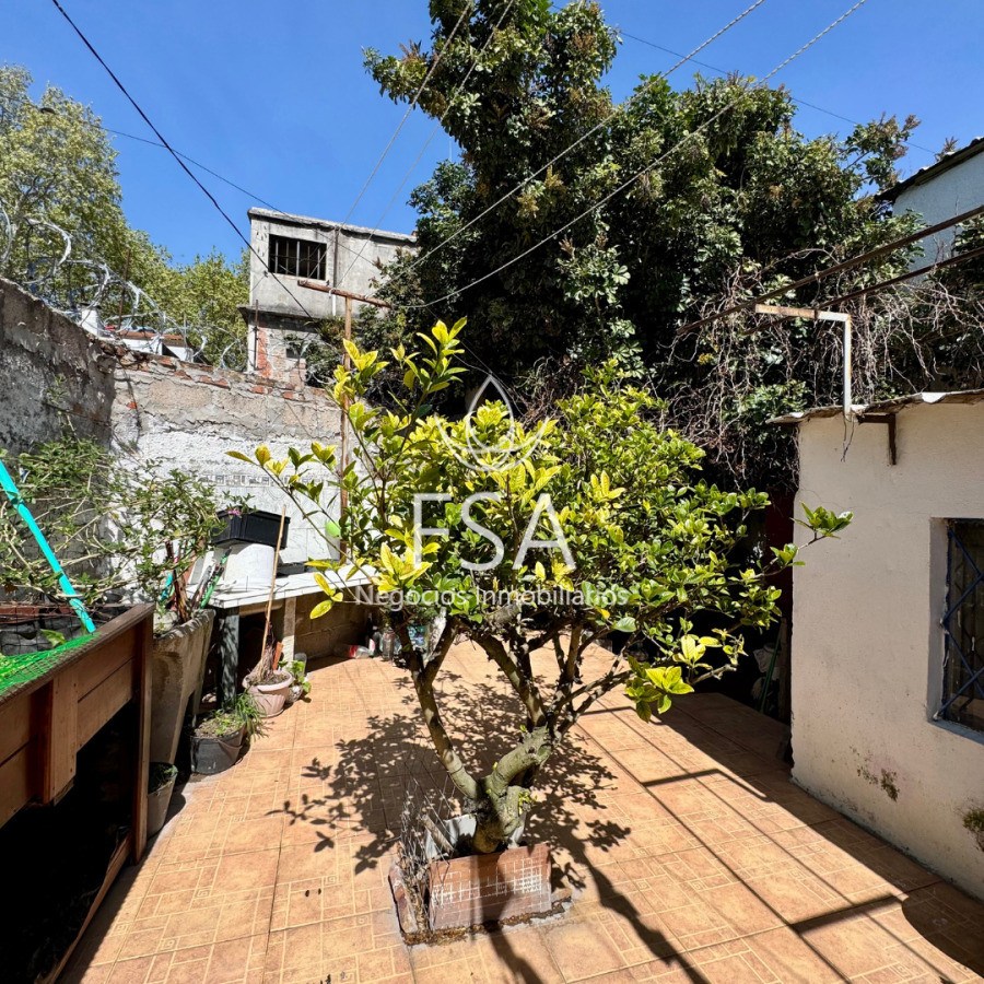 Casa ID.372 - Venta Casa 2 Dormitorios + Apartamento 2 dormitorios Patio Parrillero Capurro Montevideo G