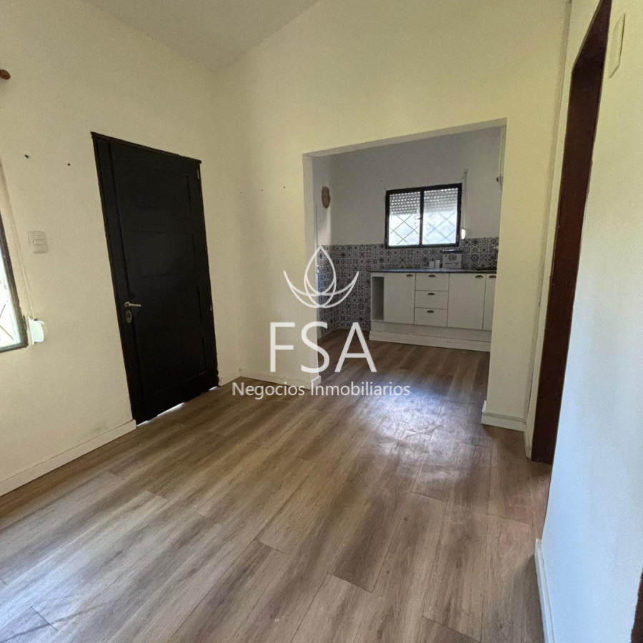 Casa ID.356 - Alquiler Casa 2 Dormitorios Fondo Cercado Estufa a leña El Pinar Canelones F