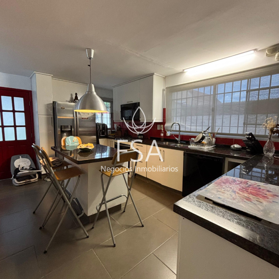 Casa ID.401 - Alquiler Casa 3 Dormitorios 3 Baños Jardín Garaje Solymar Sur F