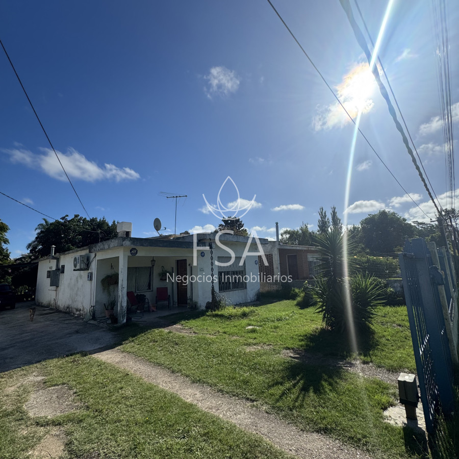 Casa ID.221 - Venta Casa 3 Dormitorios Parrillero Médanos de Solymar Canelones St