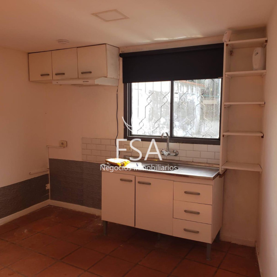 Casa ID.406 - Alquiler Monoambiente Patio privado Lomas de Solymar Sur F