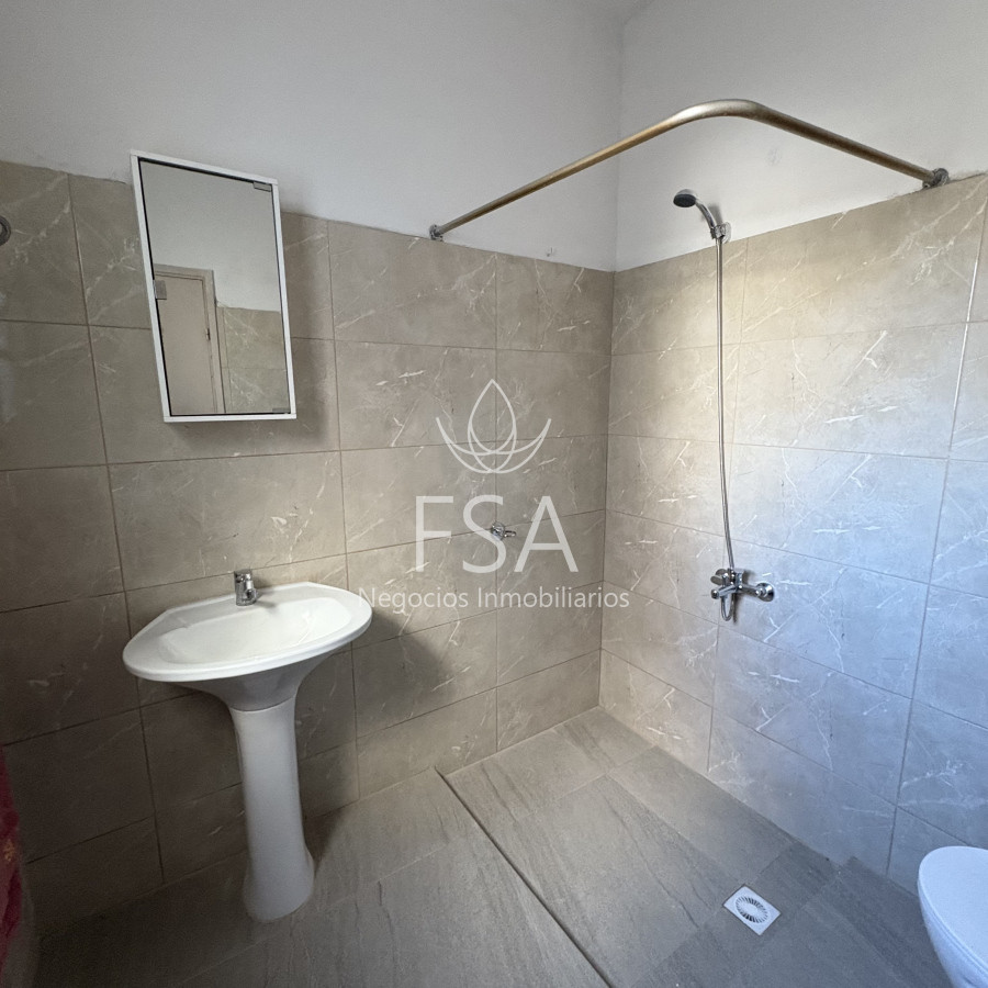 Casa ID.270 - Alquiler Casa 3 Dormitorios Cochera Cerro Montevideo St