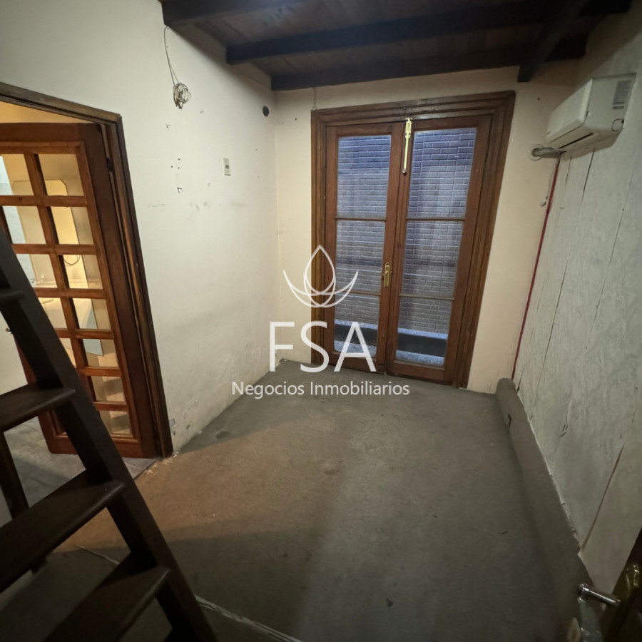 Casa ID.96 - Venta Casa + Local 3 Dormitorios 3 Baños Cordón Montevideo E
