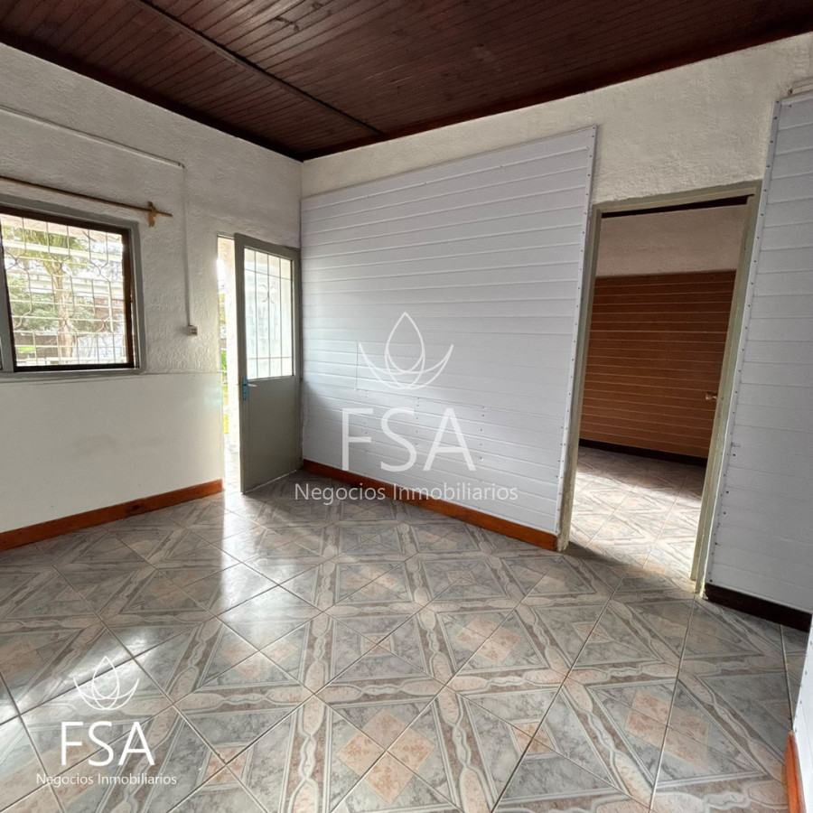 Casa ID.518 - Alquiler Casa en complejo 1 Dormitorio 1 baño Patio Lomas de Solymar Sur F