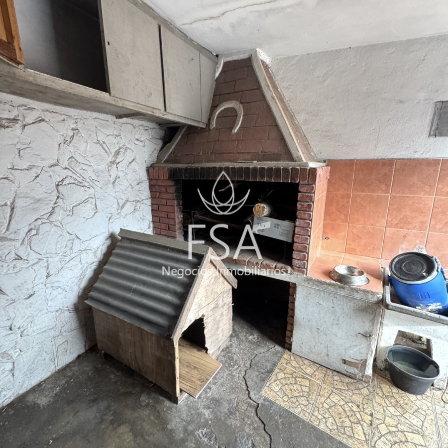 Casa ID.506 - Venta Casa + Apartamento 4 Dormitorios Garaje Ituzaingó Montevideo E