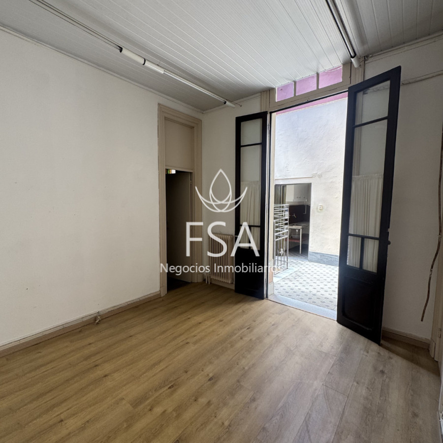 Casa ID.449 - Alquiler Casa  Padron Unico 10 Habitaciones 3 Baños Cordón Montevideo E