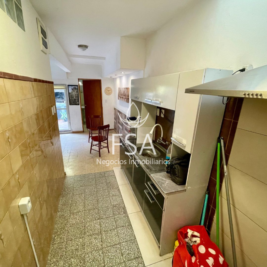 Casa ID.415 - Alquiler Casa 4 Dormitorios Garage Parrillero Jacinto Vera Montevideo St