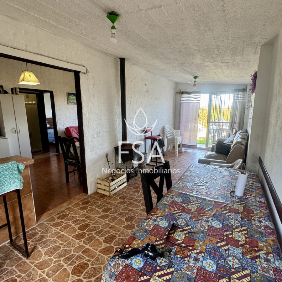 Casa ID.491 - Alquiler Casa 2 Dormitorios Parrillero Amoblada Frente al Mar Balneario Los Titanes Canelones