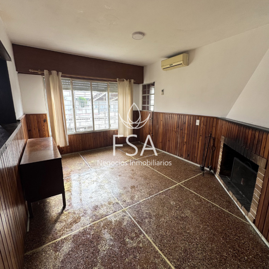 Casa ID.506 - Venta Casa + Apartamento 4 Dormitorios Garaje Ituzaingó Montevideo E