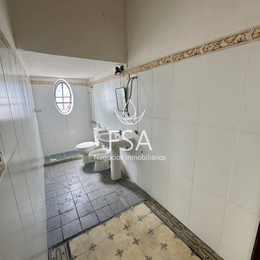 Casa ID.468 - Alquiler Casa Altos 4 Dormitorios Balcón Pocitos Montevideo E