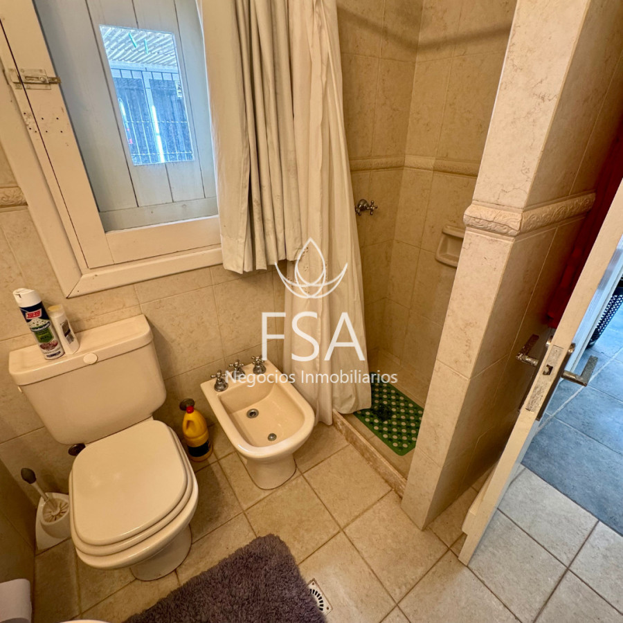 Casa ID.390 - Venta Casa 4 Dormitorios Barbacoa Piscina Península Punta del Este Maldonado G 