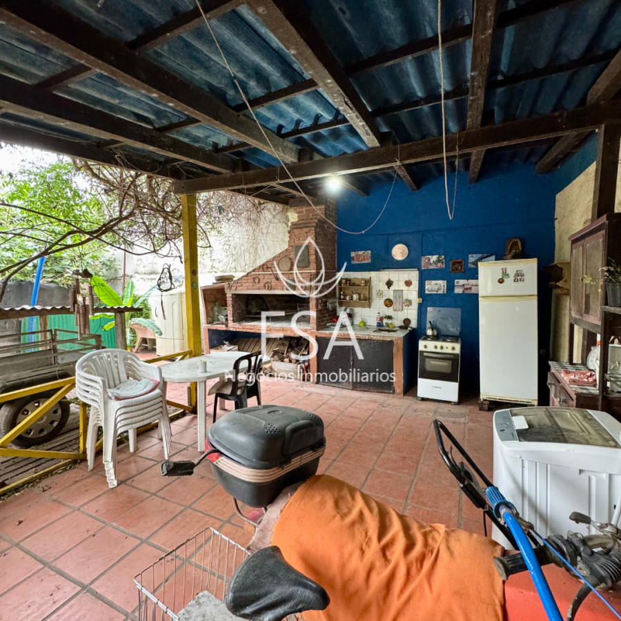 Casa ID.414 - Venta Casa + Monoambiente 5 Dormitorios 3 Baños Garage Parrillero San Jose de Carrasco Ciudad de la Costa G