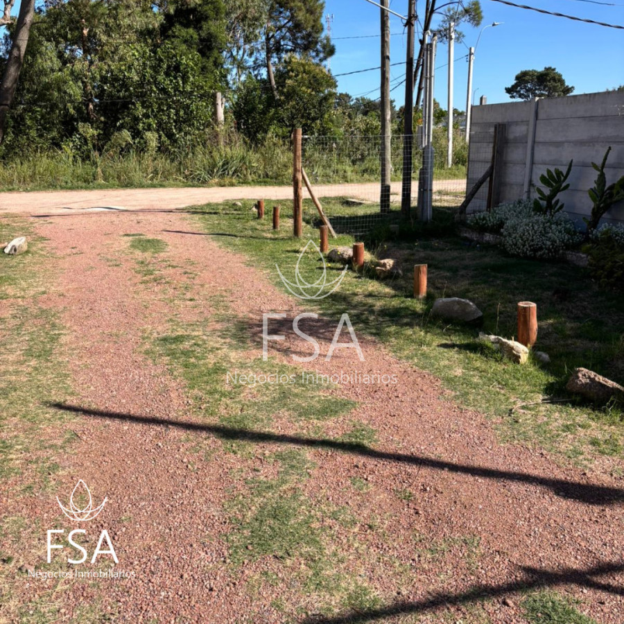 Casa ID.518 - Alquiler Casa en complejo 1 Dormitorio 1 baño Patio Lomas de Solymar Sur F