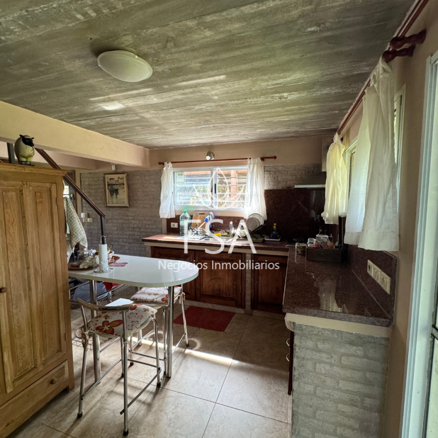 Casa ID.392 - Venta Casa 2 Dormitorios + Casa de Huéspedes Barbacoa Playa Hermosa Maldonado G