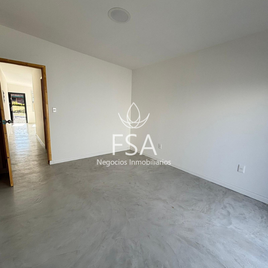 Casa ID.458 - Alquiler Casa PH 1 Dormitorio 1 Baño Patio Parrillero Médanos de Solymar Sur F 