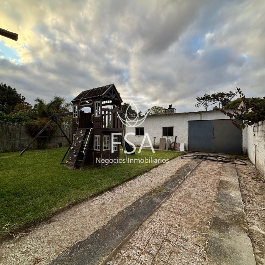 Casa ID.401 - Alquiler Casa 3 Dormitorios 3 Baños Jardín Garaje Solymar Sur F