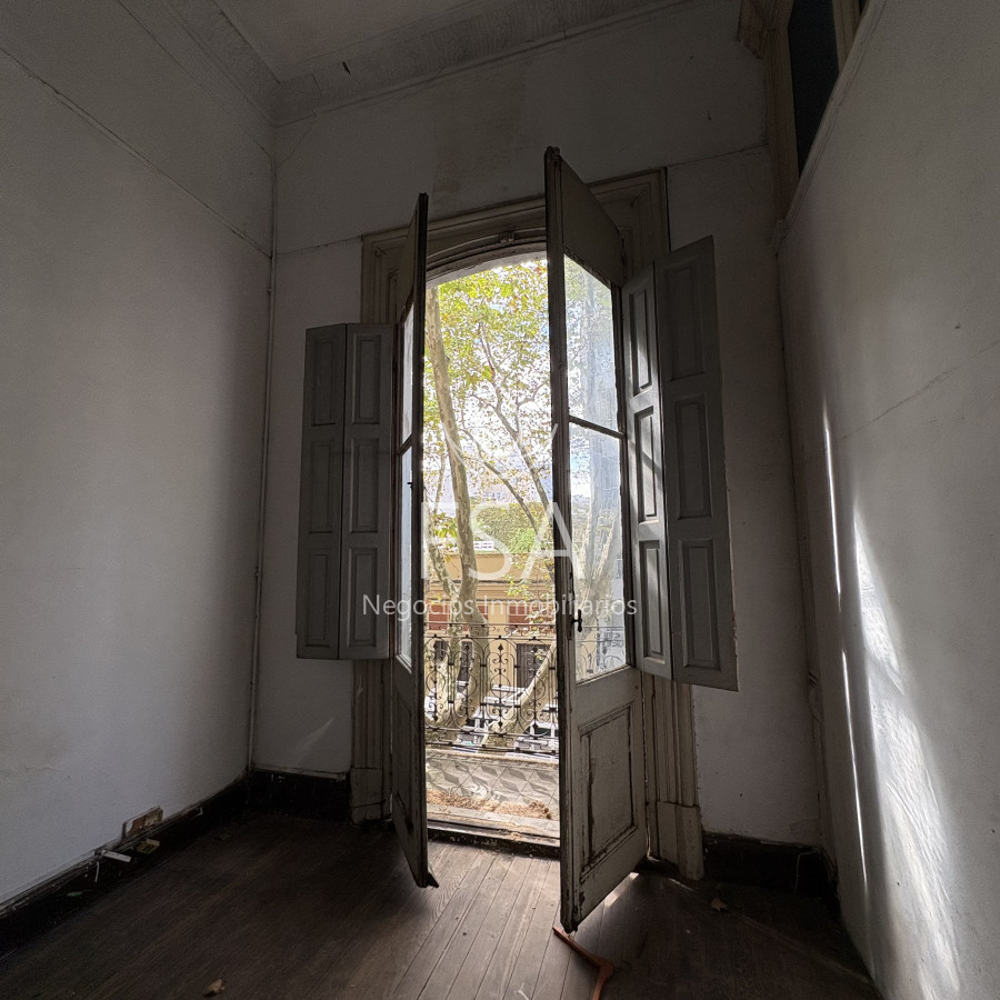 Casa ID.264 - Venta Casa de Altos Barrio Sur Montevideo Ev