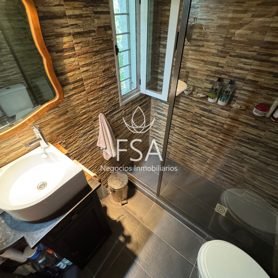 Casa ID.392 - Venta Casa 2 Dormitorios + Casa de Huéspedes Barbacoa Playa Hermosa Maldonado G