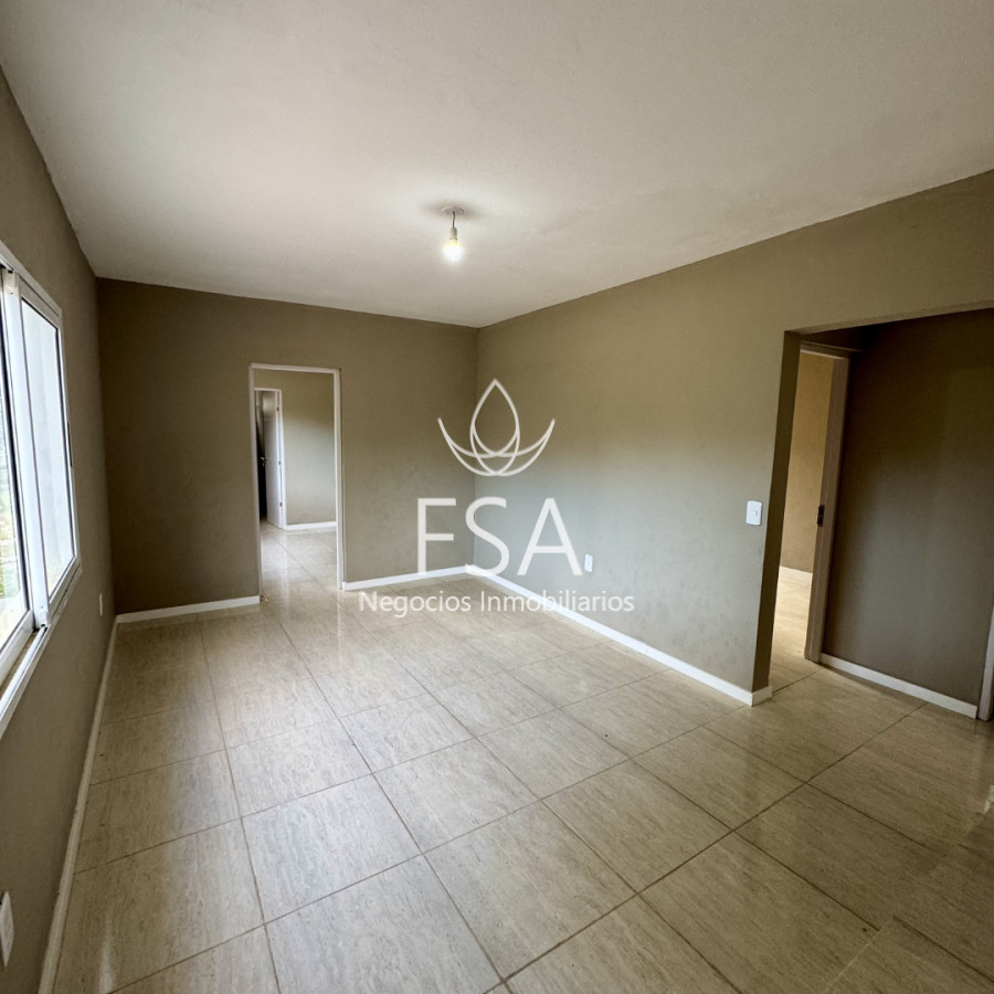 Casa ID.453 - Venta Casa Reciclada 3 Dormitorios 2 Baños Suite Vestidor Parrillero Las Toscas Sur Canelones G