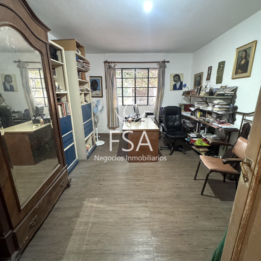 Casa ID.495 - Venta Casa 4 Dormitorios 2 Baños Garaje La Blanqueada Montevideo E