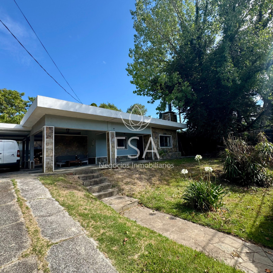 Casa ID.494 - Venta Casa 2 Dormitorios + Monoambiente Con Renta Villa Argentina Parrillero Padrón Unico G