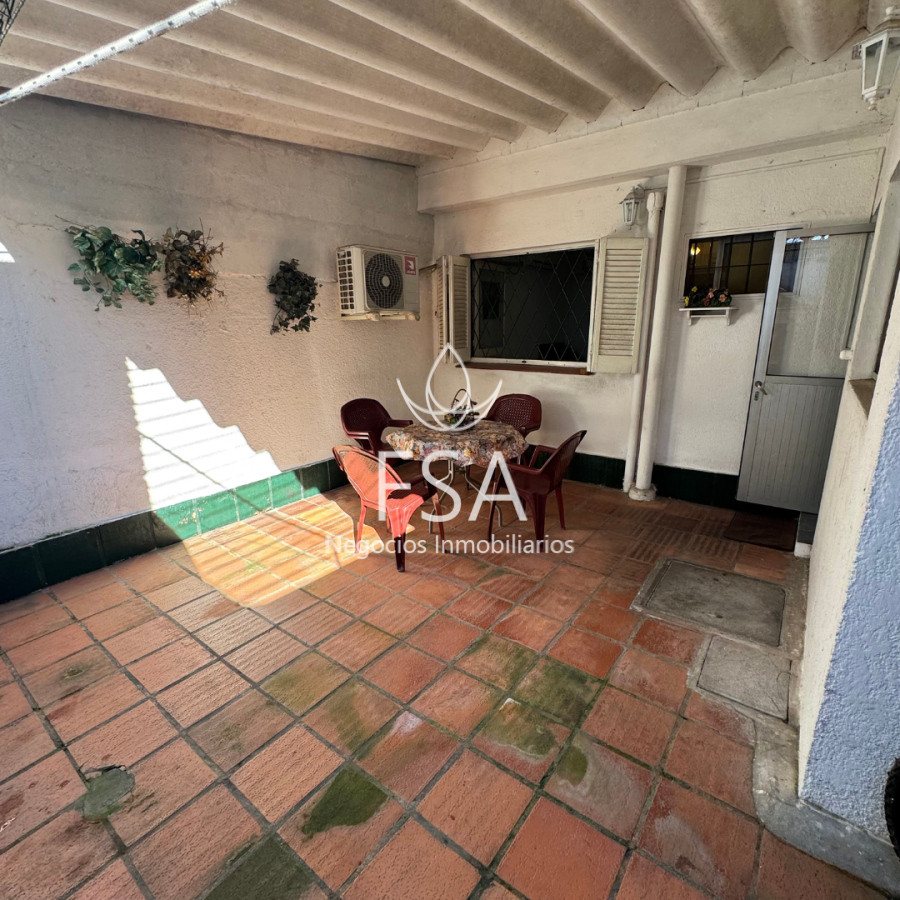 Casa ID.298 - Venta Casa 2 Dormitorios Complejo Cerrado Cochera Parrillero Atlántida Canelones G