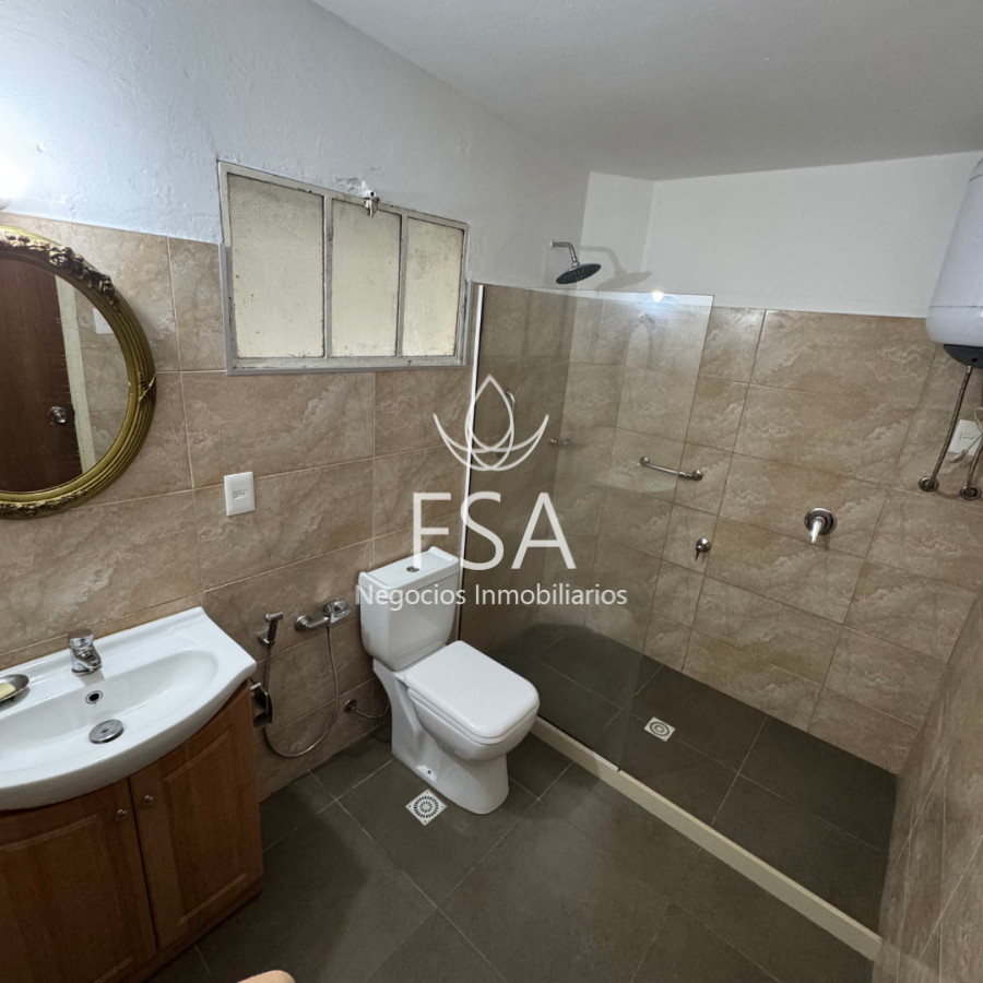 Casa ID.186 - Alquiler Casa 4 Dormitorios 3 baños Parrillero Terreno grande Lagomar Sur Ciudad de la Costa Canelones G