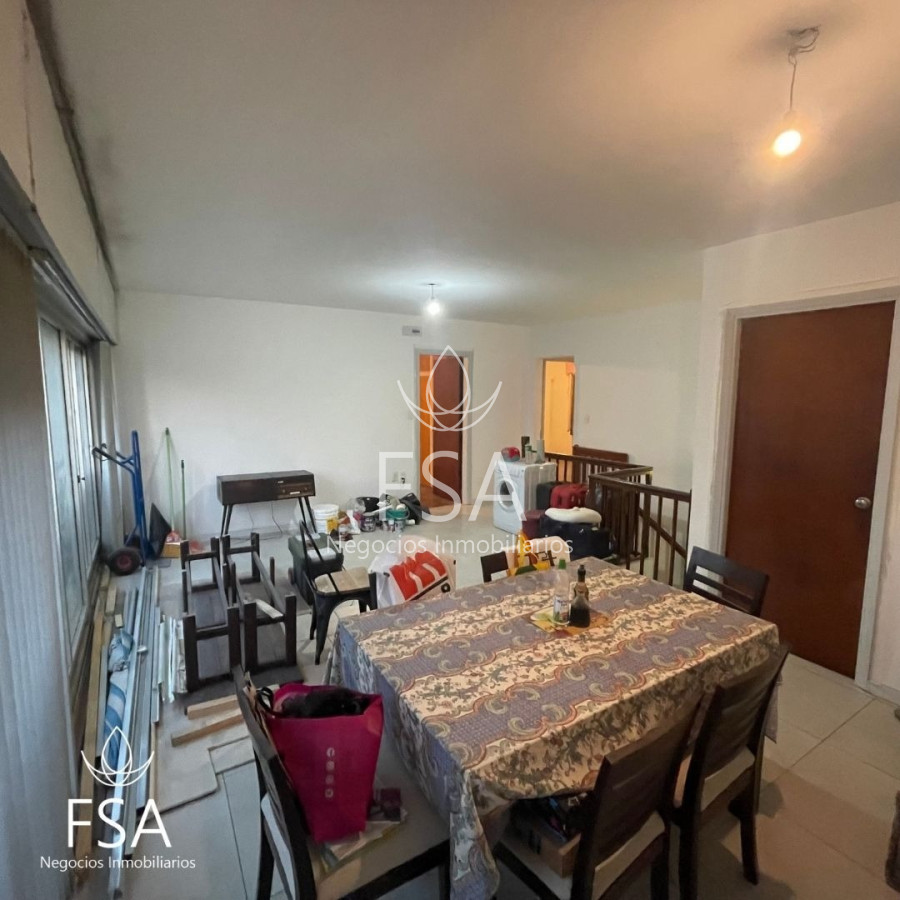 Casa ID.42 - Venta Casa Padrón Único 5 Dormitorios Ideal Inversores La Blanqueada Montevideo St