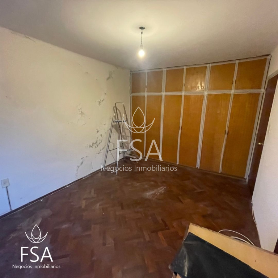 Casa ID.42 - Venta Casa Padrón Único 5 Dormitorios Ideal Inversores La Blanqueada Montevideo St