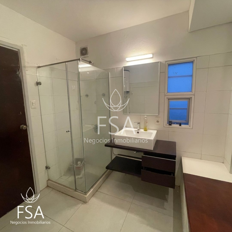 Casa ID.42 - Venta Casa Padrón Único 5 Dormitorios Ideal Inversores La Blanqueada Montevideo St