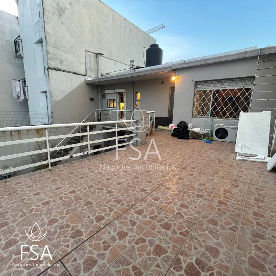 Casa ID.42 - Venta Casa Padrón Único 5 Dormitorios Ideal Inversores La Blanqueada Montevideo St