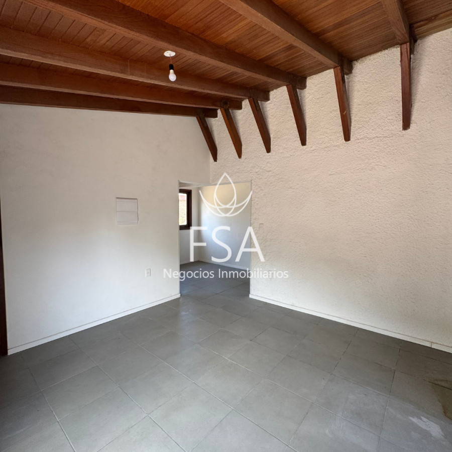 Casa ID.437 - Alquiler Casa 2 Dormitorios 2 Baños Patio Cochera abierta El Pinar Ciudad de la Costa FM