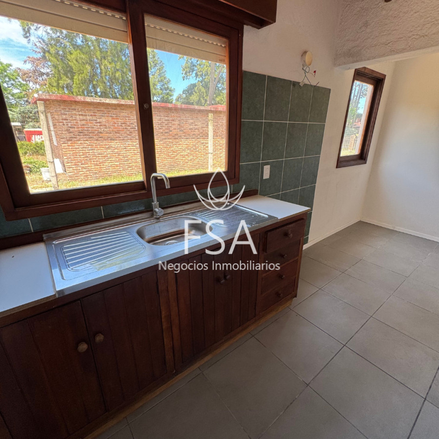 Casa ID.437 - Alquiler Casa 2 Dormitorios 2 Baños Patio Cochera abierta El Pinar Ciudad de la Costa FM