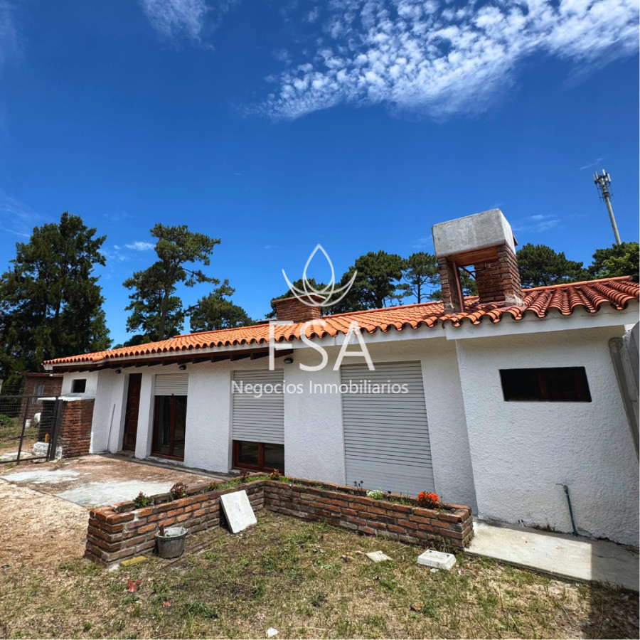 Casa ID.437 - Alquiler Casa 2 Dormitorios 2 Baños Patio Cochera abierta El Pinar Ciudad de la Costa FM